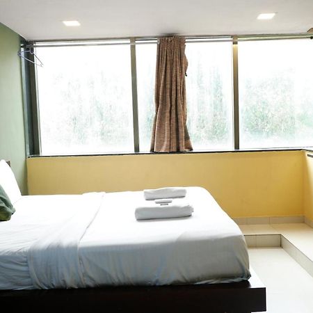 Hotel Artusinn Midc Andheri East Mumbai Ngoại thất bức ảnh