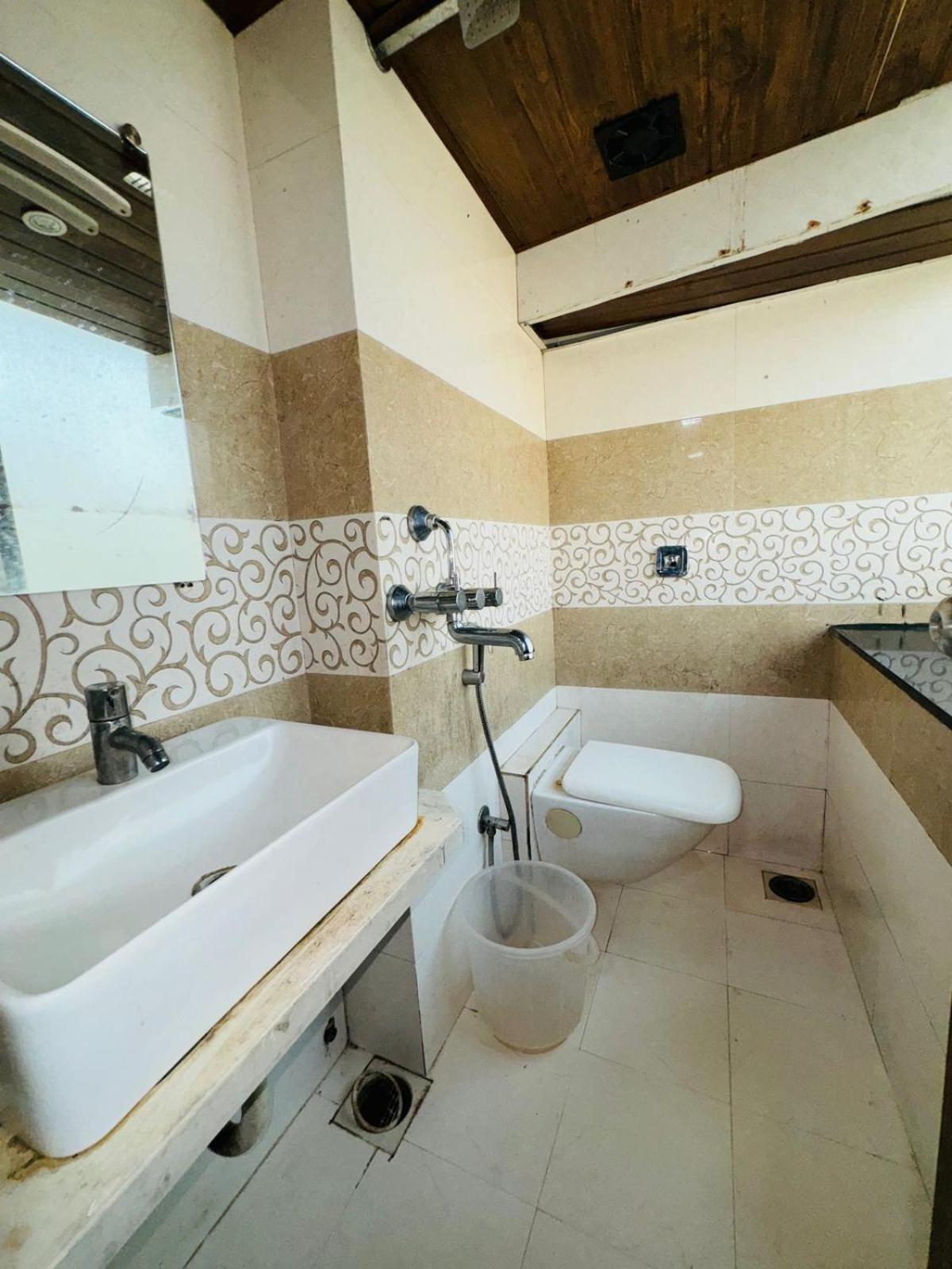 Hotel Artusinn Midc Andheri East Mumbai Ngoại thất bức ảnh